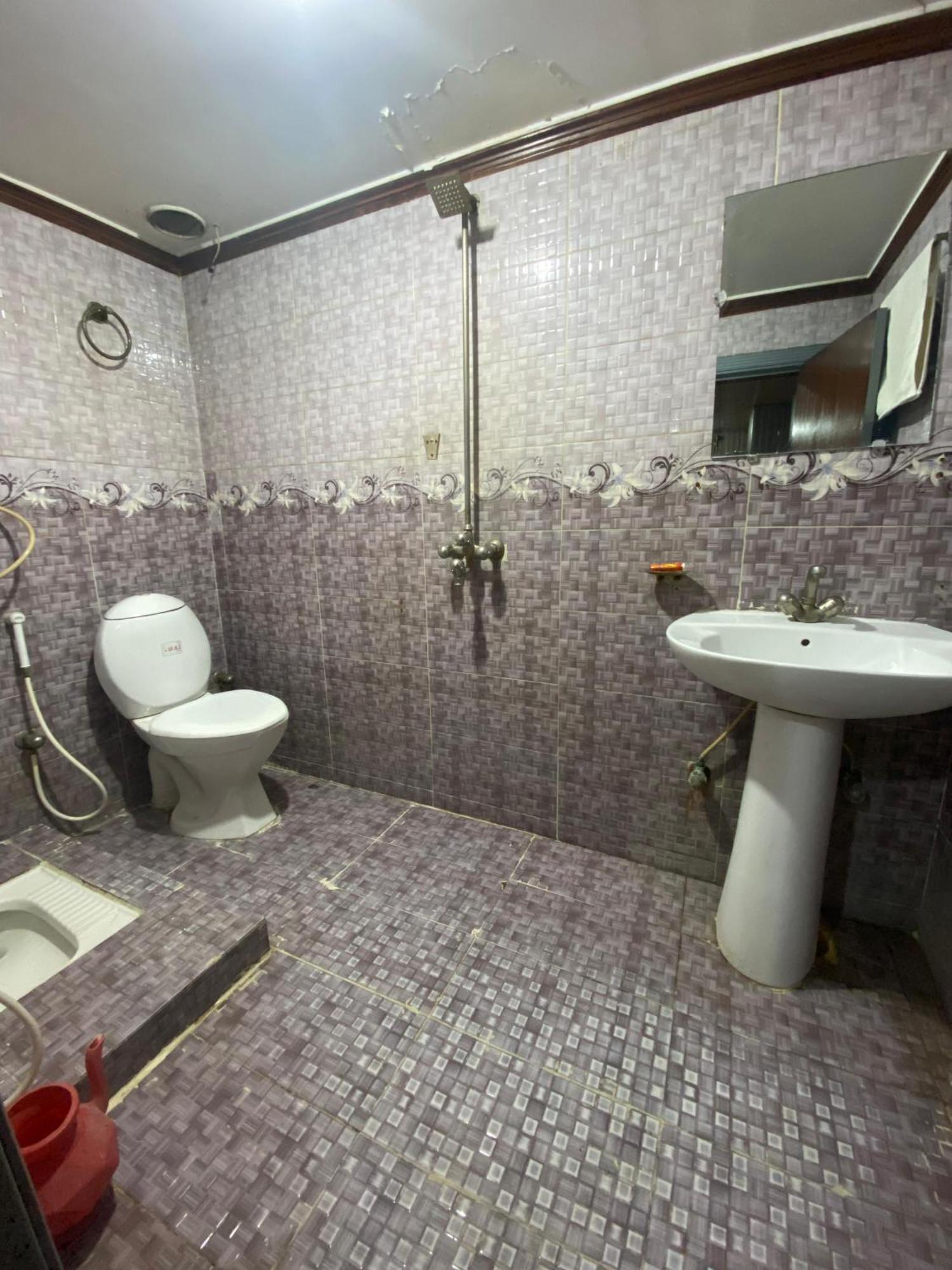 Baoo Jee Hotel Islamabad Rawalpindi Ngoại thất bức ảnh